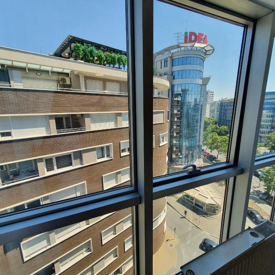 Boulevard Studio Apartment Нови-Сад Экстерьер фото