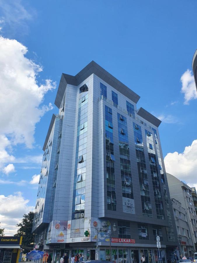 Boulevard Studio Apartment Нови-Сад Экстерьер фото