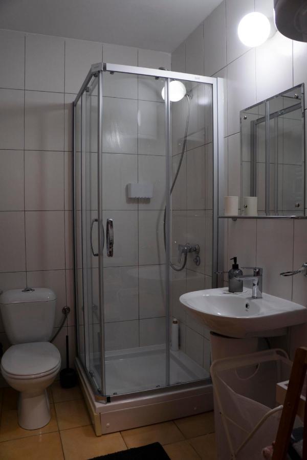 Boulevard Studio Apartment Нови-Сад Экстерьер фото